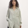 The Boyfriend Shirt in Washable Silk | Seagrass