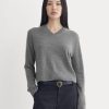 Cashmere Cropped High-V Sweater | Heather Charcoal