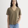 The Slouchy V-Neck Tee in Cotton Linen | Deep Taupe