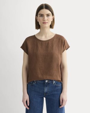 The Muscle Top in Linen | Cedarwood