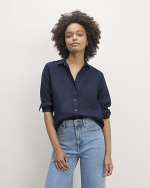 The Must-Have Shirt in Linen | Navy