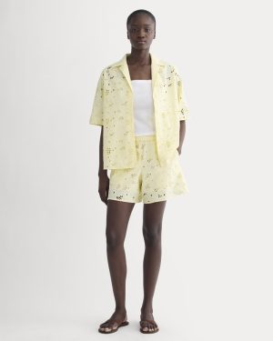 The Eyelet Pull-On Short | Light Yellow