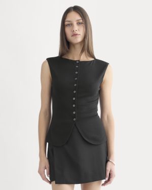Sleeveless Button-Up in Butterluxe | Black
