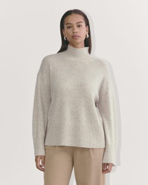 The Boxy Turtleneck in Cashmere | Canvas