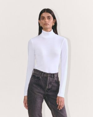 The Luxe Rib Turtleneck | White